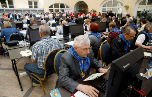 Карельских пенсионеров приглашают принять участие в региональном туре всероссийского чемпионата по компьютерному многоборью