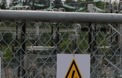 Филиал «Россети» - МЭС Северо-Запада напоминает о мерах безопасности при нахождении вблизи объектов электроэнергетики